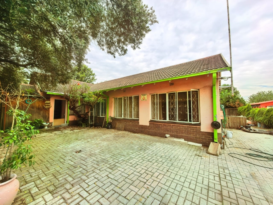 4 Bedroom Property for Sale in Sasolburg Ext 5 Free State